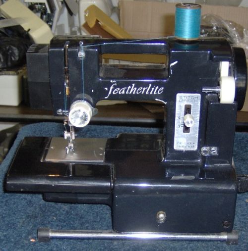 Machine à coudre Featherlite